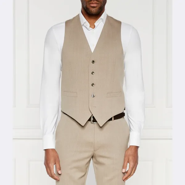 Шерстяной жилет узкого кроя Carlo Oscar Jacobson, бежевый
Шерстяной жилет узкого кроя Carlo Oscar Jacobson, бежевый