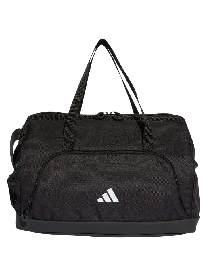 Adidas Спортивная сумка Med Run-On Bag - 41 см (черно-белая) в черно-белом исполнении
Adidas Спортивная сумка Med Run-On Bag - 41 см (черно-белая) в черно-белом исполнении