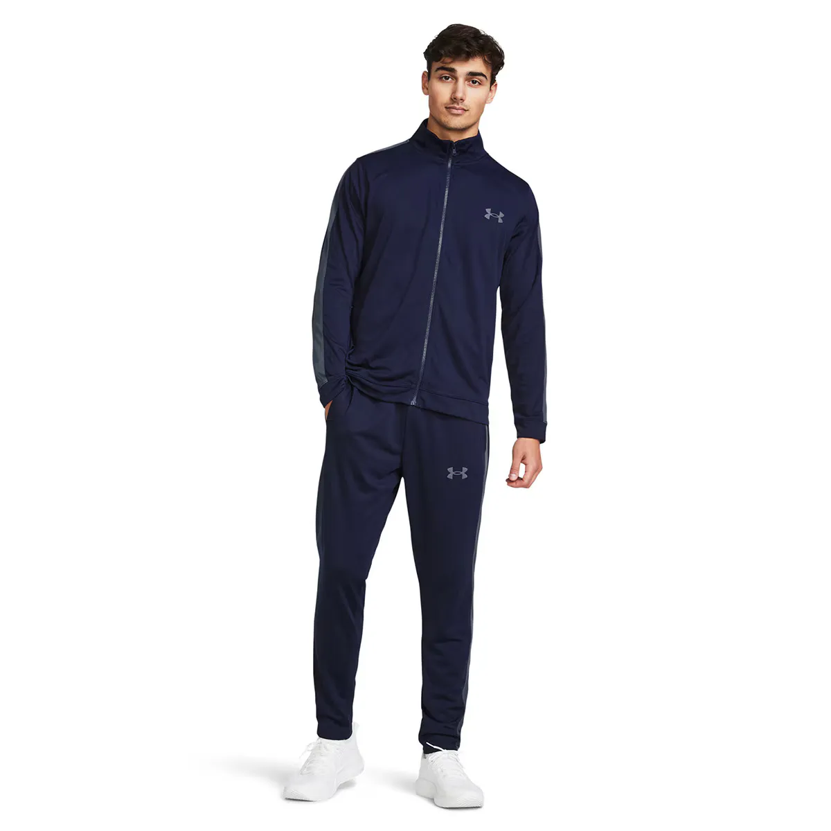 Мужской спортивный костюм Under Armour, синий
Мужской спортивный костюм Under Armour, синий