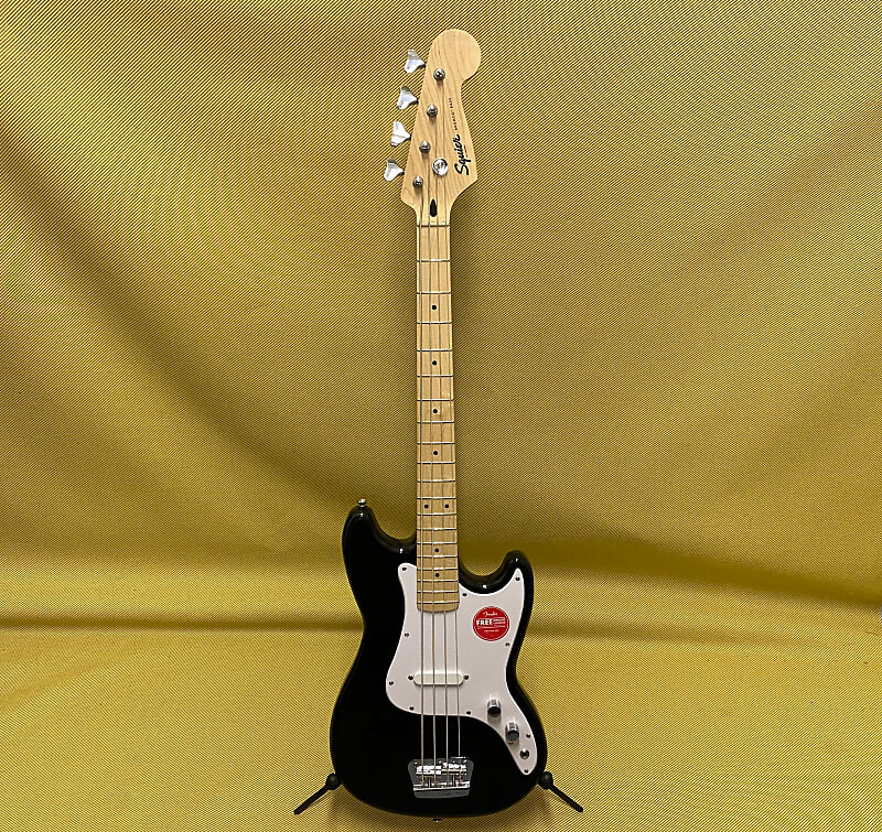 031-0902-506 Бас-гитара Squier Affinity Series Bronco, кленовый гриф, черный 031-0902-506 Squier Affinity Series Bronco Bass, Maple Fingerboard, Black
031-0902-506 Бас-гитара Squier Affinity Series Bronco, кленовый гриф, черный 031-0902-506 Squier Affinity Series Bronco Bass, Maple Fingerboard, Black