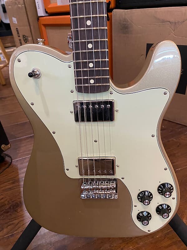 Fender Chris Shiflett Series Signature Telecaster Deluxe Shoreline Gold #MX22227202 8lbs, 5.9oz Chris Shiflett Artist Series Signature Telecaster Deluxe
Fender Chris Shiflett Series Signature Telecaster Deluxe Shoreline Gold #MX22227202 8lbs, 5.9oz Chris Shiflett Artist Series Signature Telecaster Deluxe