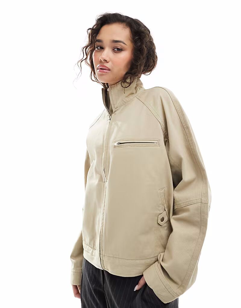 Куртка свободного кроя из твила ASOS DESIGN с воротником-трубой песочного цвета, Бежевый, Куртка свободного кроя из твила ASOS DESIGN с воротником-трубой песочного цвета
Куртка свободного кроя из твила ASOS DESIGN с воротником-трубой песочного цвета, Бежевый, Куртка свободного кроя из твила ASOS DESIGN с воротником-трубой песочного цвета