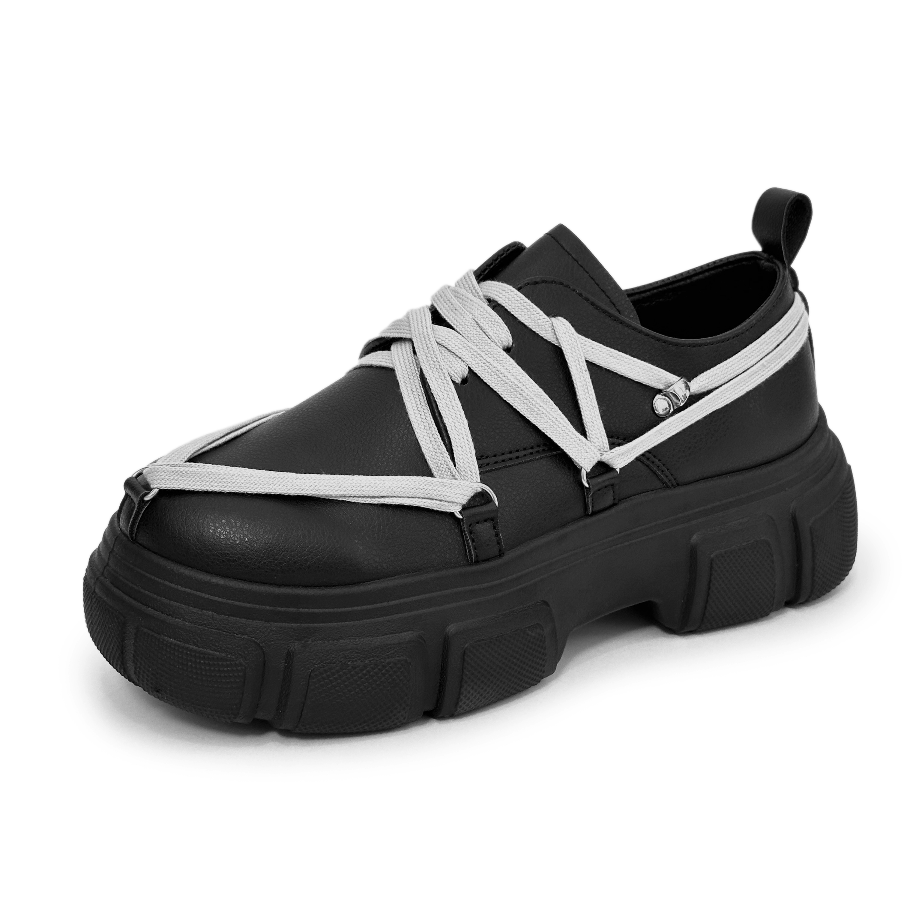 SLNU 3 Мужские повседневные туфли, черные
SLNU 3 Мужские повседневные туфли, черные