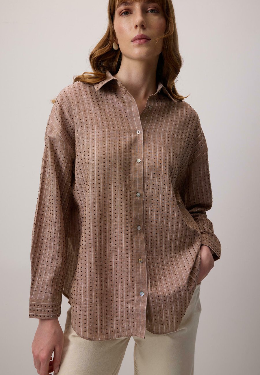 Блуза Touché Privé STONE PRINTED OVERSIZED, Brown/Brown
Блуза Touché Privé STONE PRINTED OVERSIZED, Brown/Brown