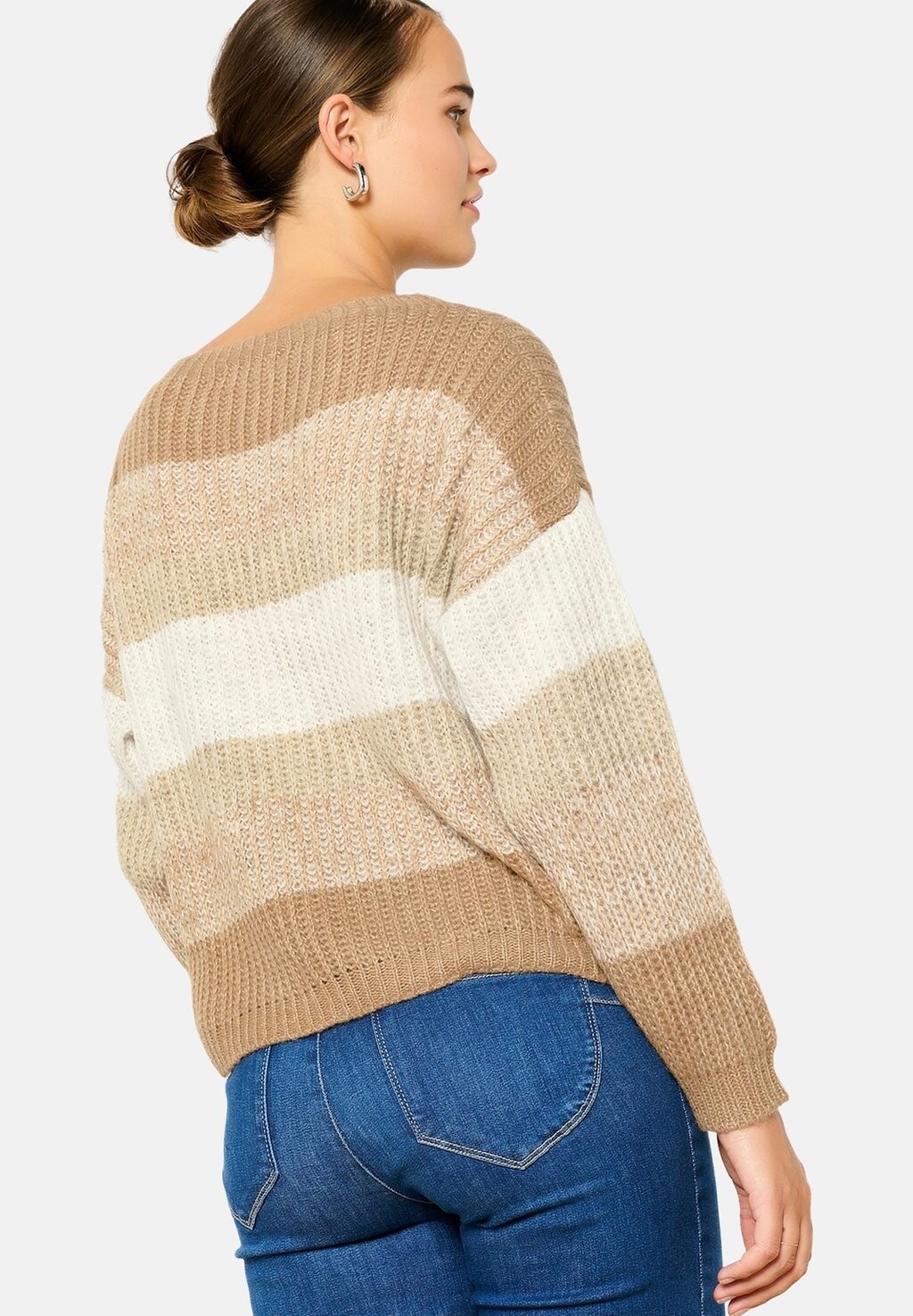 Джемпер LolaLiza, серо-коричневый
Джемпер LolaLiza, серо-коричневый