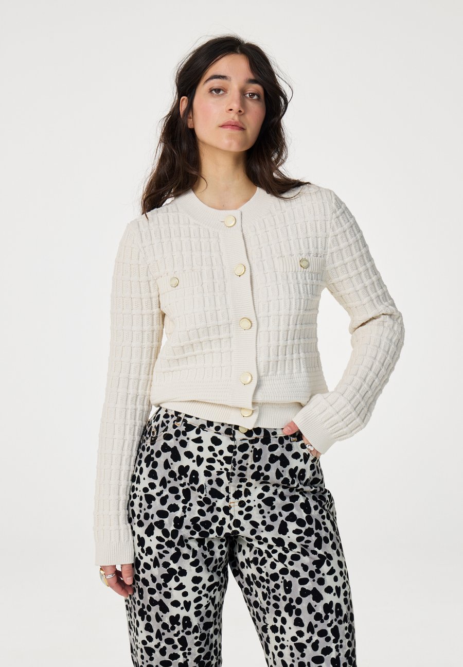 Кардиган Fabienne Chapot CHIN , Cosy White/Off-White
Кардиган Fabienne Chapot CHIN , Cosy White/Off-White