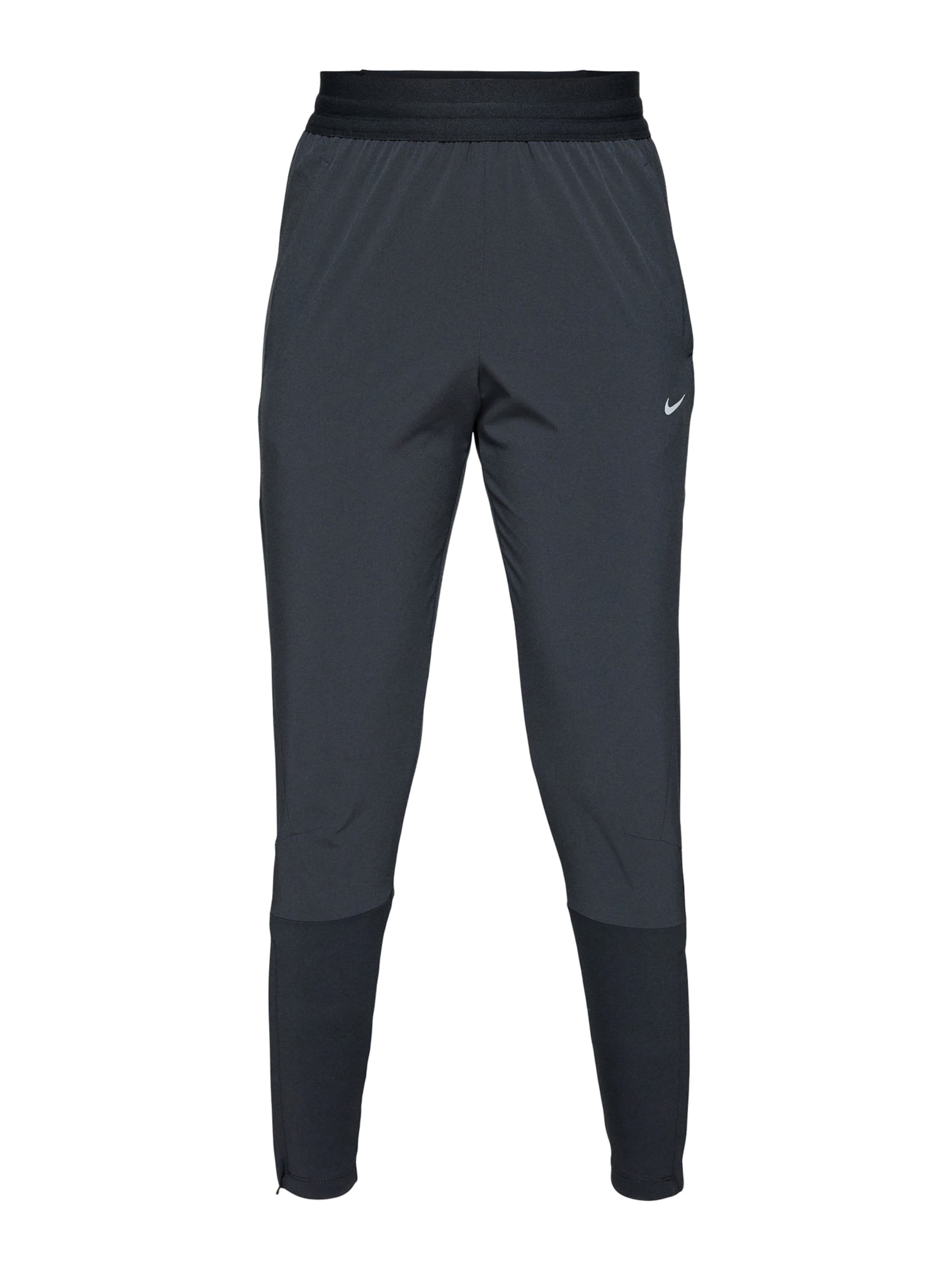 NIKE Черные спортивные брюки Slim fit
NIKE Черные спортивные брюки Slim fit