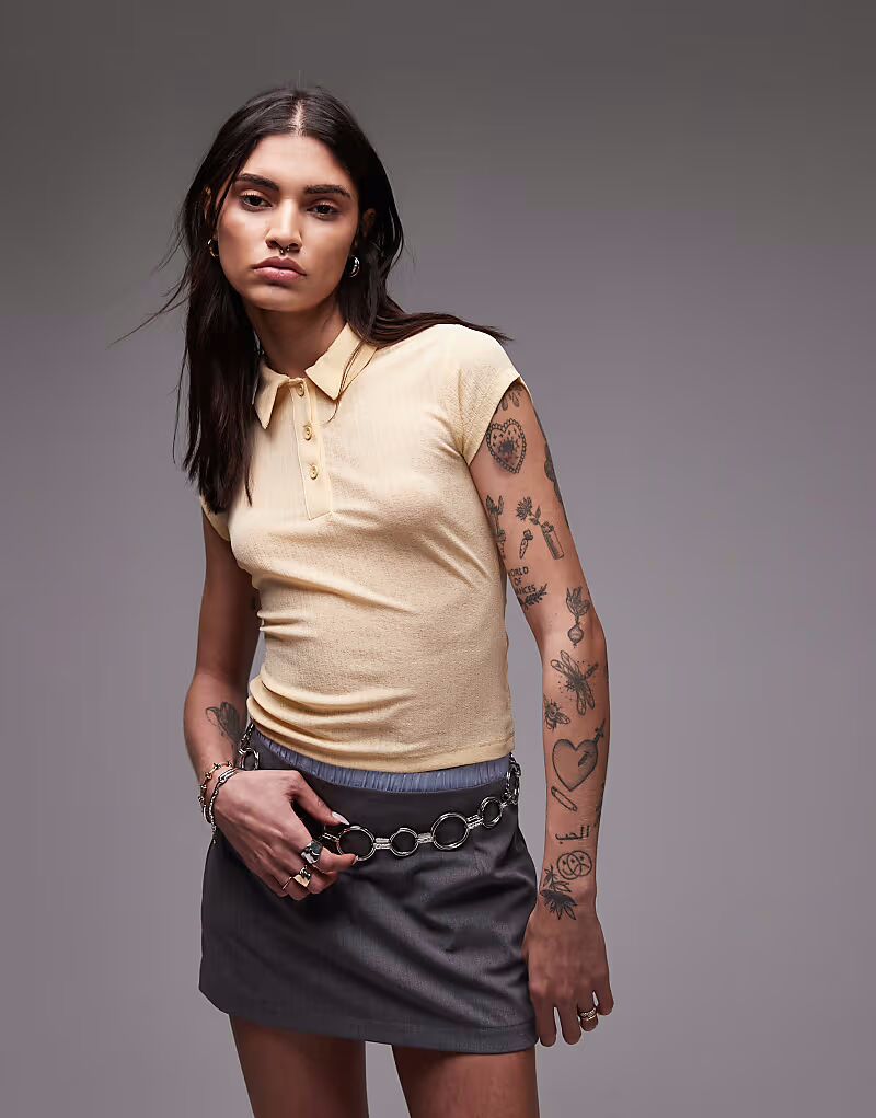 Футболка ASOS DESIGN черного цвета с круглым вырезом и ребристыми манжетами
Футболка ASOS DESIGN черного цвета с круглым вырезом и ребристыми манжетами