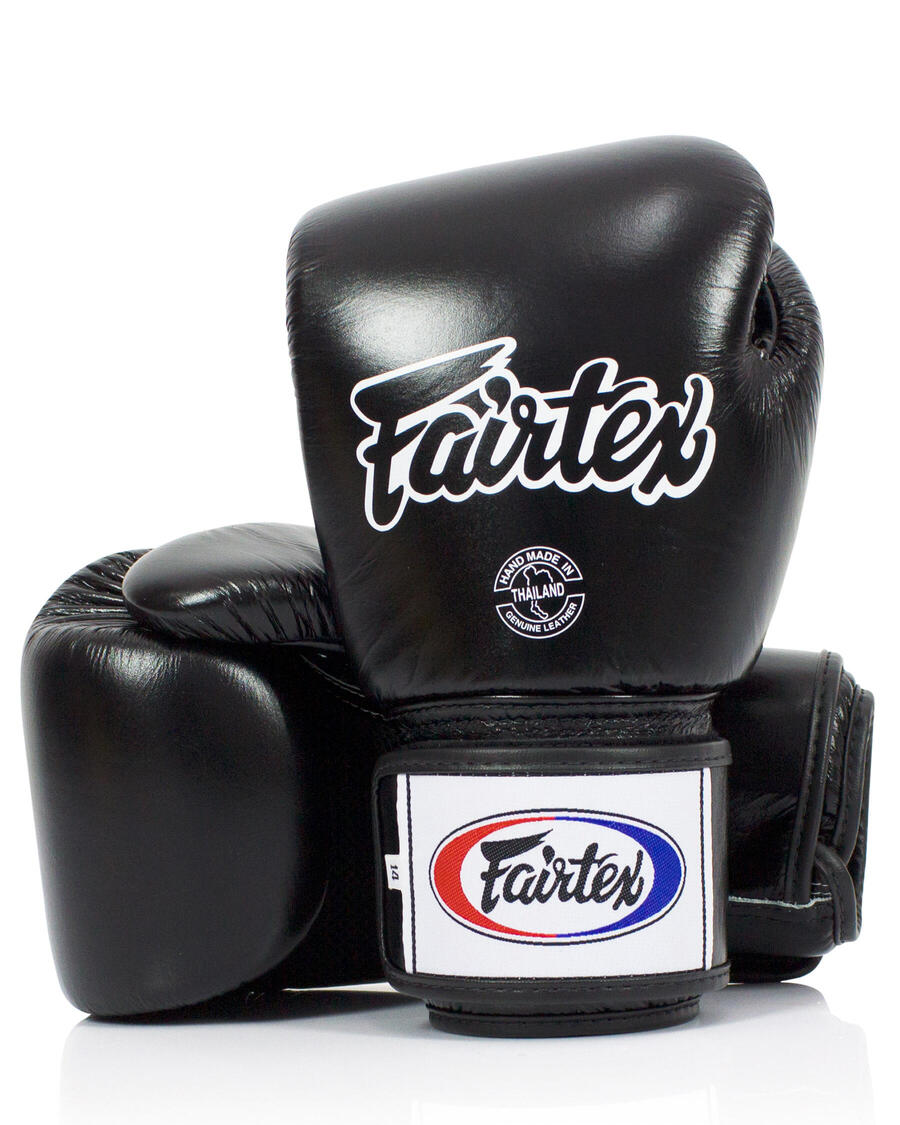 Боксерские перчатки Fairtex BGV1-BREATH, черные, 16 унций
Боксерские перчатки Fairtex BGV1-BREATH, черные, 16 унций