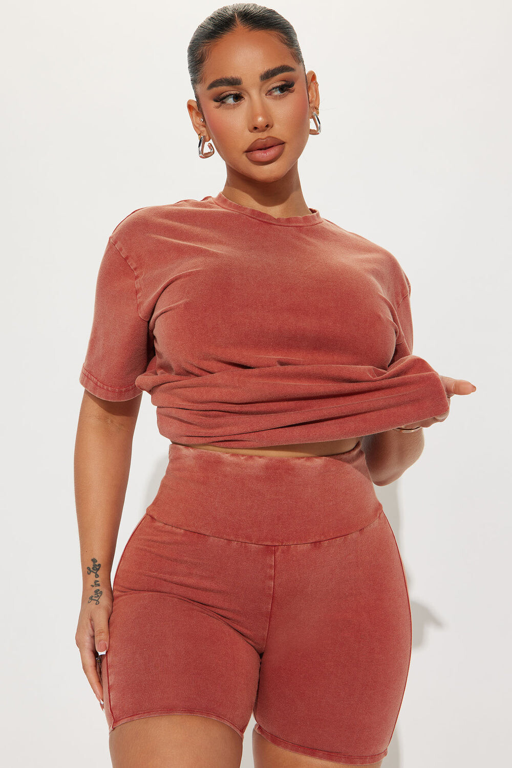 Шорты Fashion Nova 1B1306MW, ржавчина
Шорты Fashion Nova 1B1306MW, ржавчина