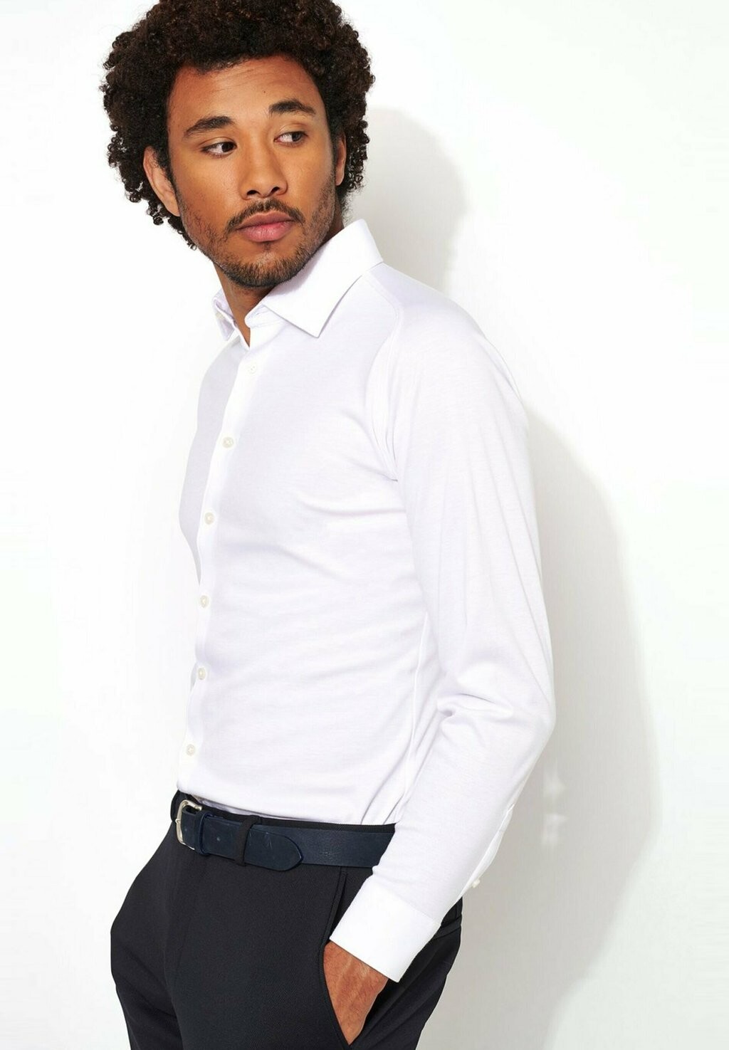 Рубашка DESOTO, цвет weiß
Рубашка DESOTO, цвет weiß