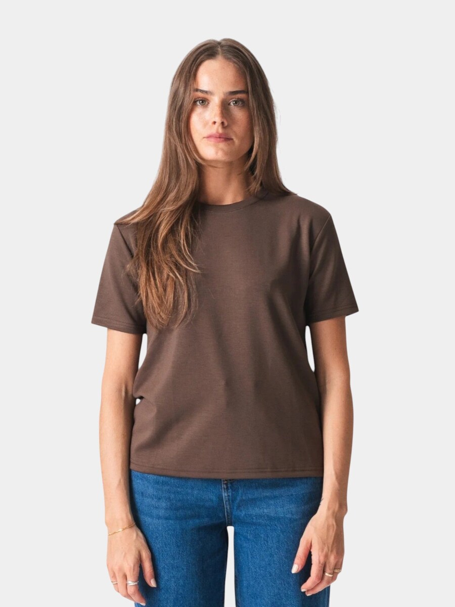 Рубашка оверсайз TEESHOPPEN Leah, коричневый
Рубашка оверсайз TEESHOPPEN Leah, коричневый