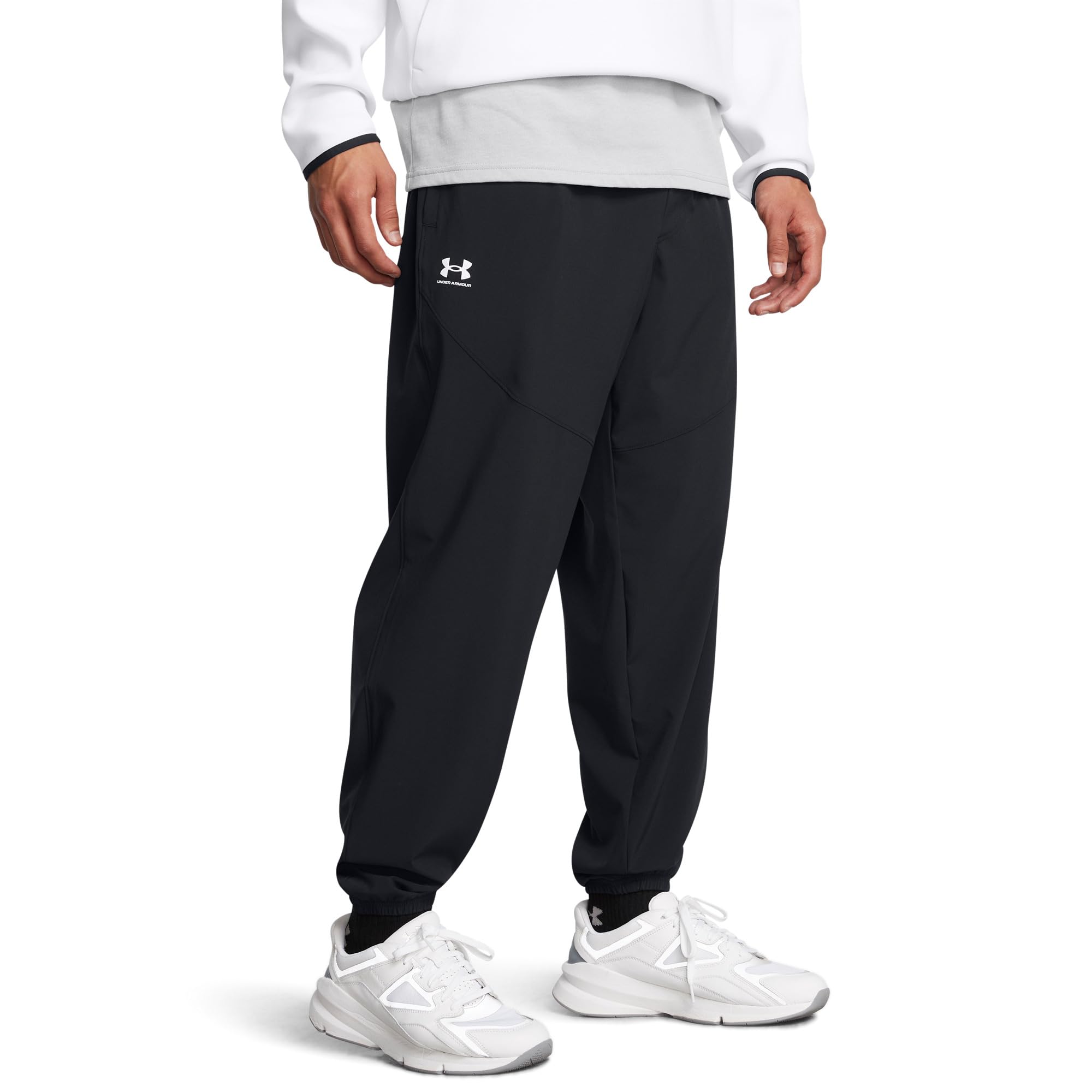 Брюки Under Armour Vibe Woven Joggers, черный/белый
Брюки Under Armour Vibe Woven Joggers, черный/белый