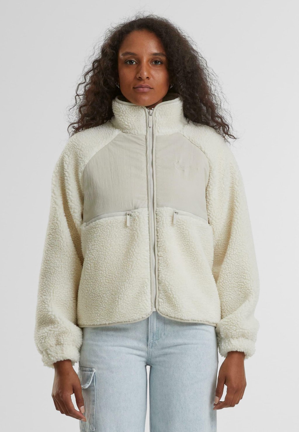 Зимняя куртка SIGNATURE Karl Kani, молочный, Белый, Зимняя куртка SIGNATURE Karl Kani, молочный
Зимняя куртка SIGNATURE Karl Kani, молочный, Белый, Зимняя куртка SIGNATURE Karl Kani, молочный