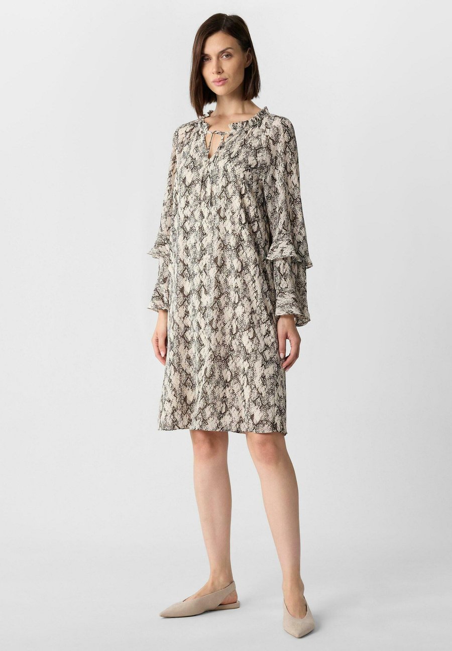 Платье comma Day dress, Beige
Платье comma Day dress, Beige