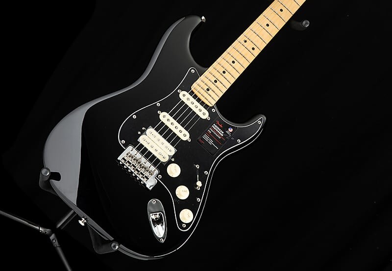 Fender American Performer Stratocaster HSS Black American Performer Stratocaster HSS with Maple Fretboard
Fender American Performer Stratocaster HSS Black American Performer Stratocaster HSS with Maple Fretboard