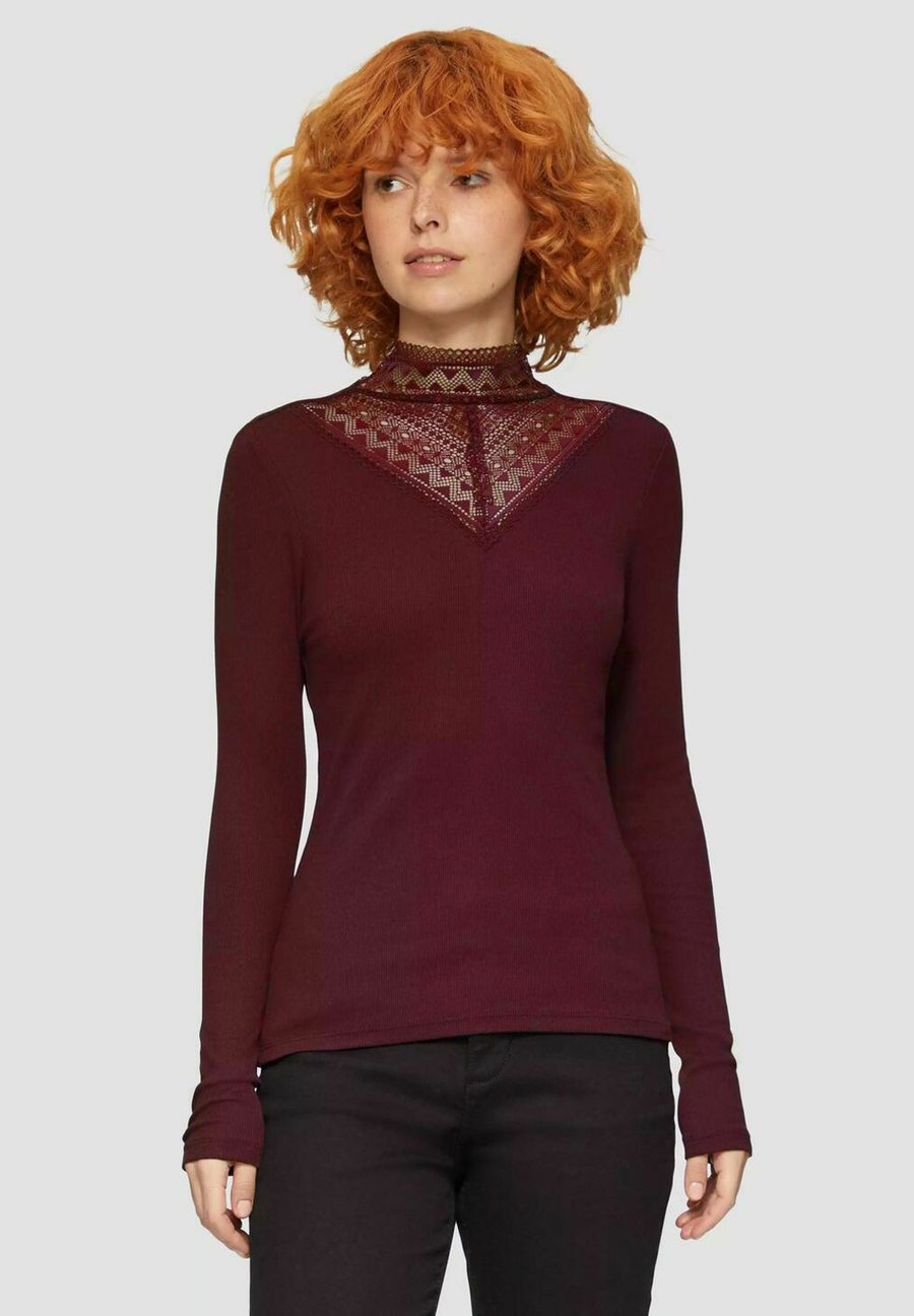 Топ QS Long sleeved top, Rot/Red
Топ QS Long sleeved top, Rot/Red