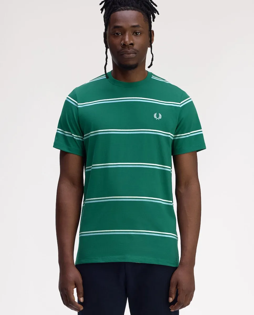 Мужская футболка в полоску с короткими рукавами Fred Perry, зеленый
Мужская футболка в полоску с короткими рукавами Fred Perry, зеленый