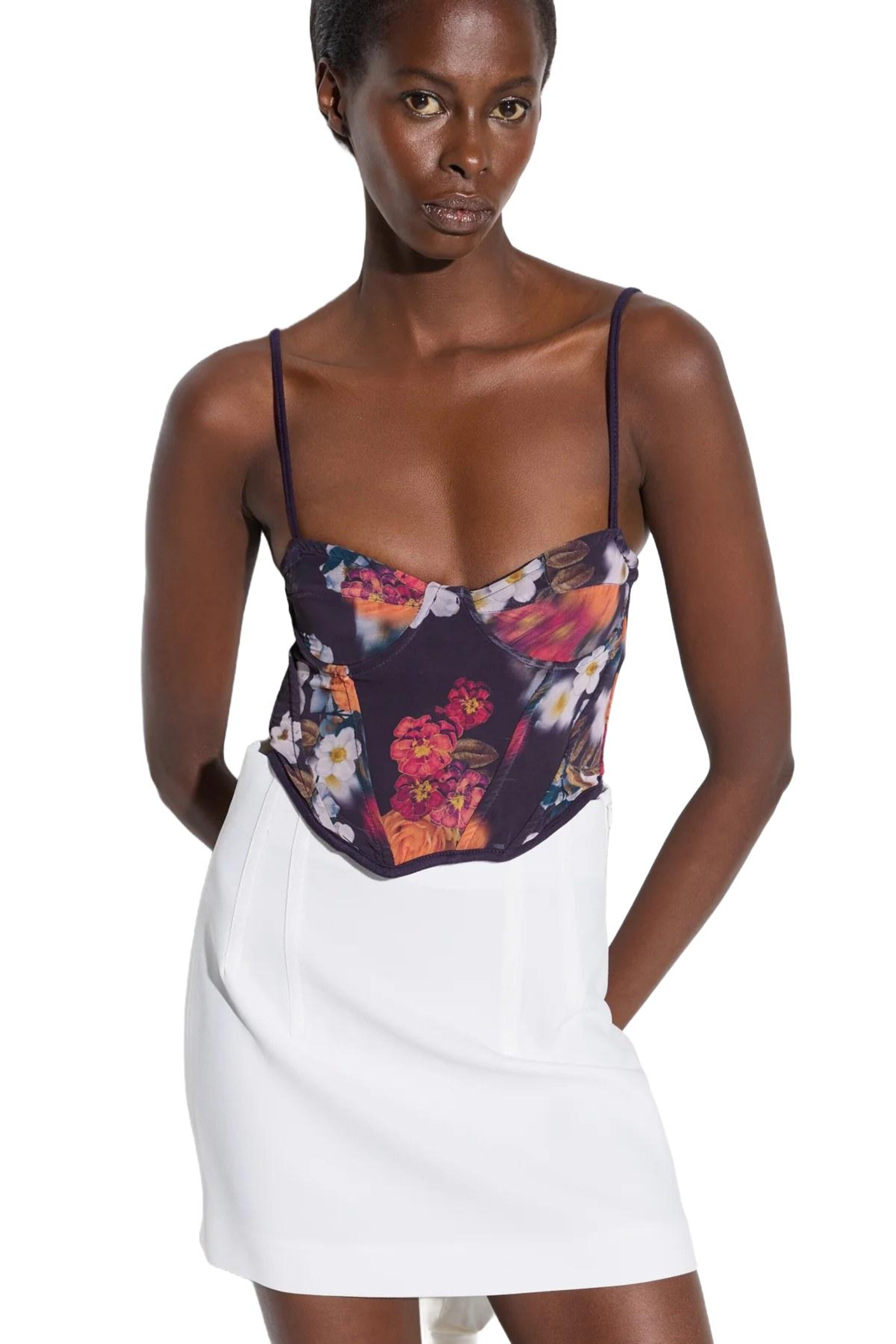 No Matter What Топ в синем цвете
No Matter What Топ в синем цвете