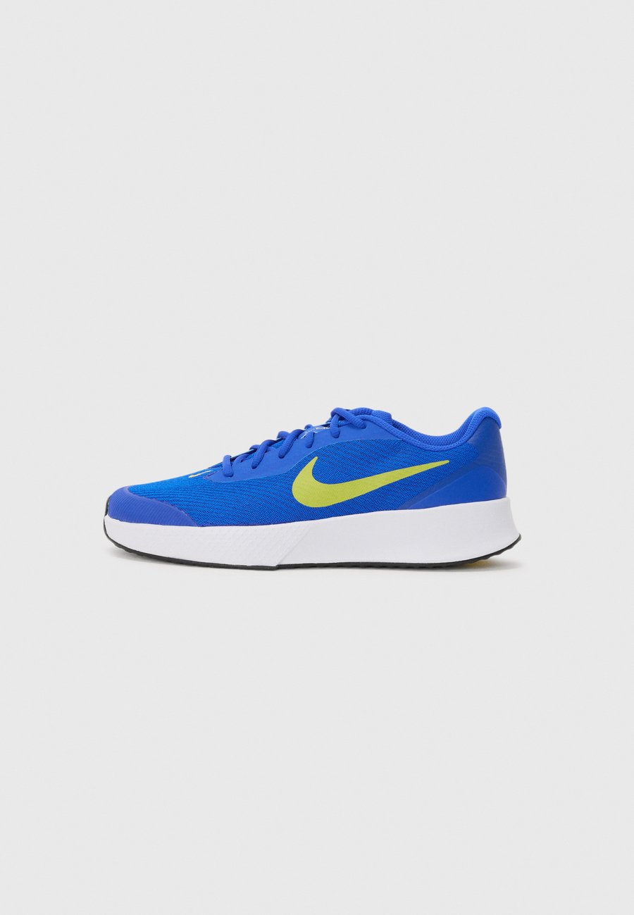 Кроссовки Nike Performance VAPOR LITE 3, Racer Blue/Lightening/White/Black/Blue
Кроссовки Nike Performance VAPOR LITE 3, Racer Blue/Lightening/White/Black/Blue