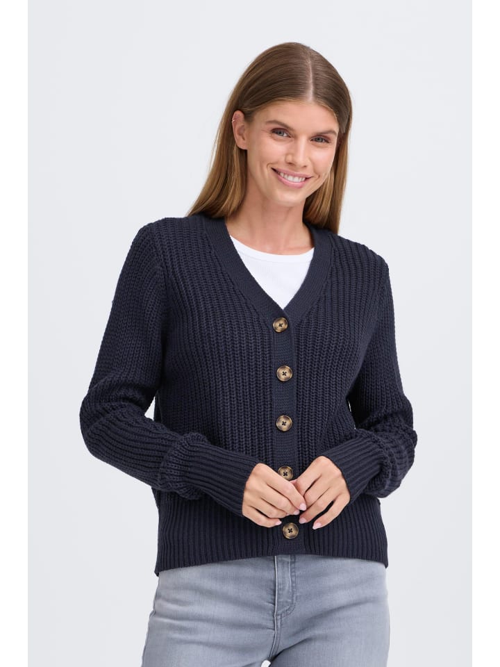 Кардиган Oxmo, черный
Кардиган Oxmo, черный