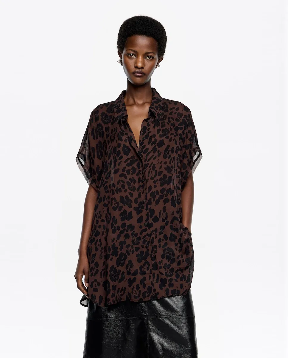 Женская блузка летучая мышь, свободного кроя Bimba y Lola, темно-коричневый
Женская блузка летучая мышь, свободного кроя Bimba y Lola, темно-коричневый