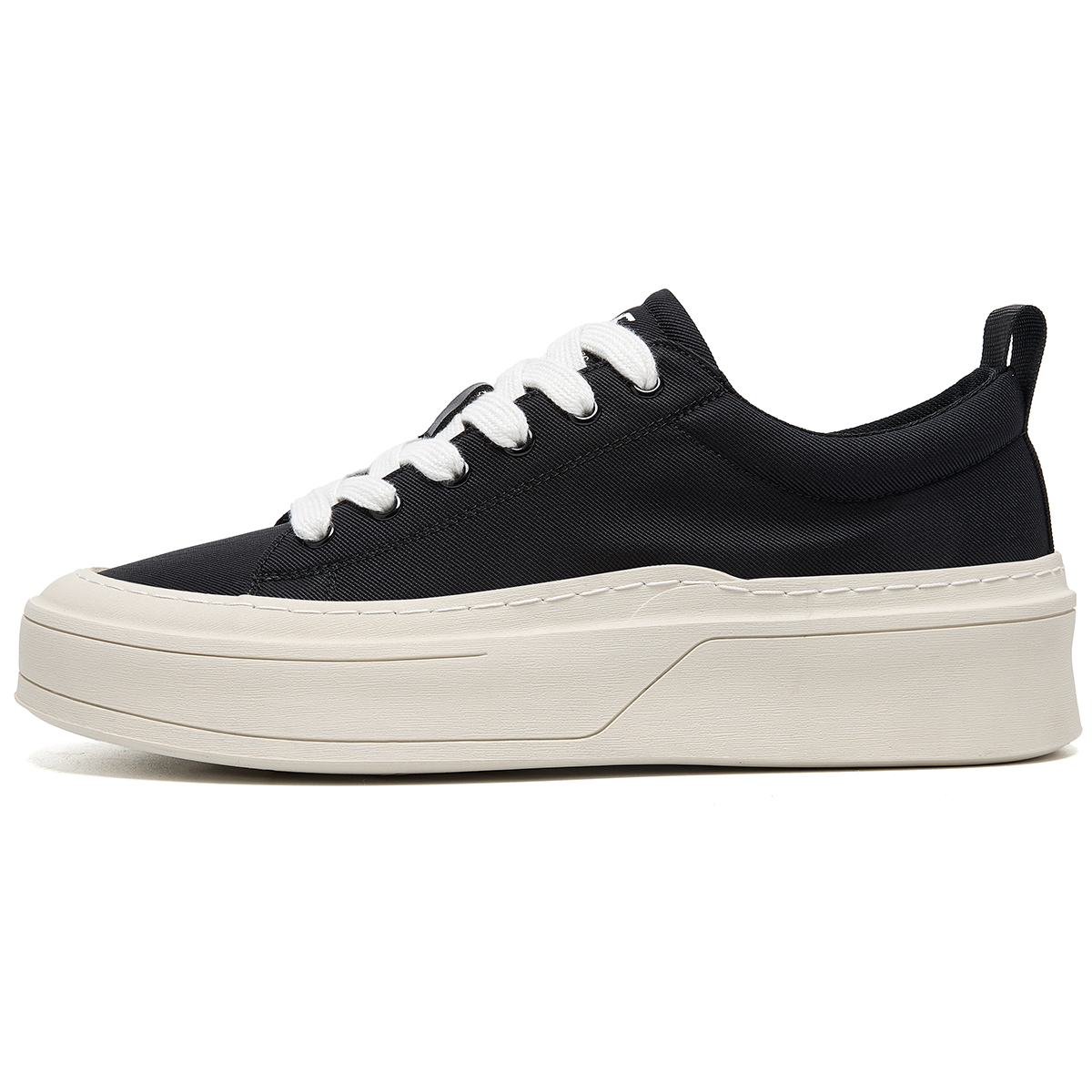 15 MINS Низкие парусиновые туфли мужские черные
15 MINS Низкие парусиновые туфли мужские черные