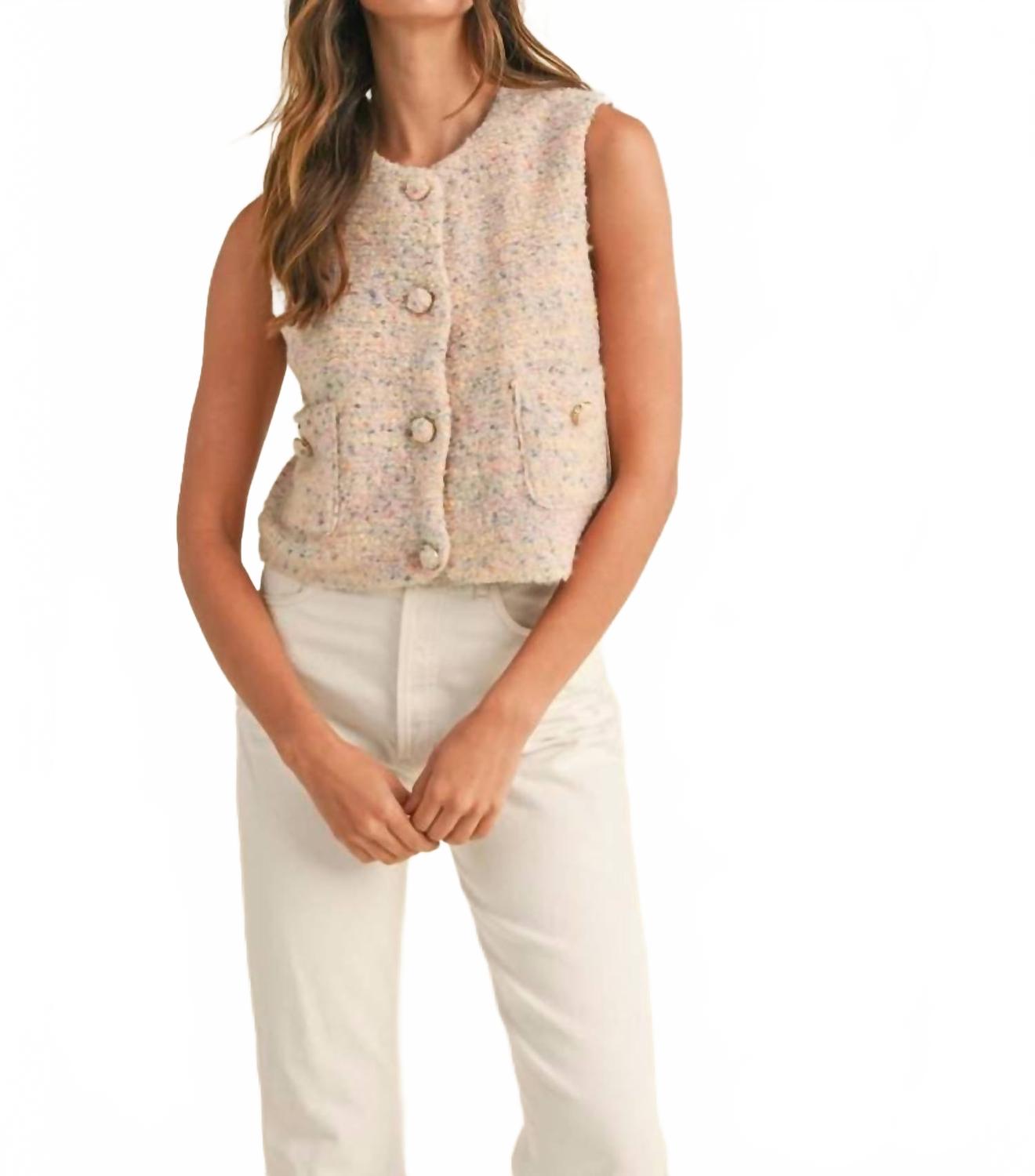 Жилет из букле цвета румян MABLE, Blush
Жилет из букле цвета румян MABLE, Blush