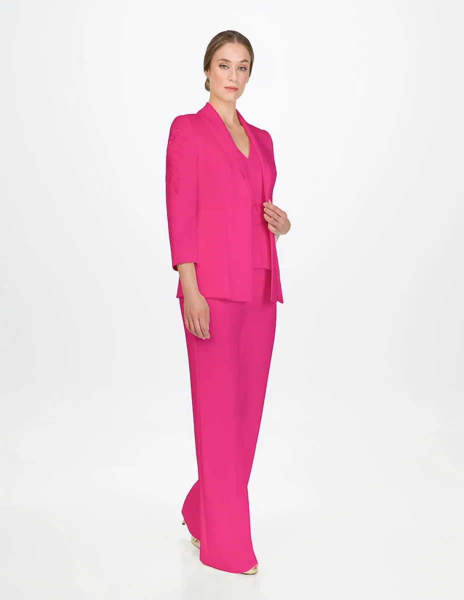 Женский комплект из жакета с вышитыми рукавами, топа и брюк Sonia Peña, фуксия
Женский комплект из жакета с вышитыми рукавами, топа и брюк Sonia Peña, фуксия