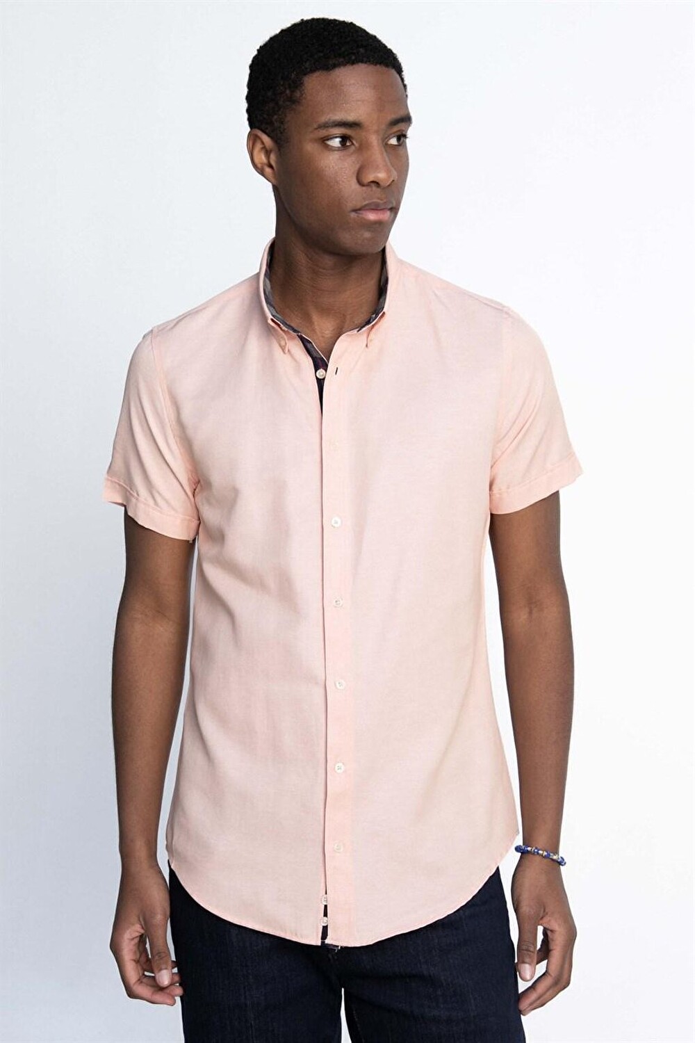Slim Fit с коротким рукавом и воротником на пуговицах, поплиновая оксфордская мужская розовая рубашка TUDORS
Slim Fit с коротким рукавом и воротником на пуговицах, поплиновая оксфордская мужская розовая рубашка TUDORS