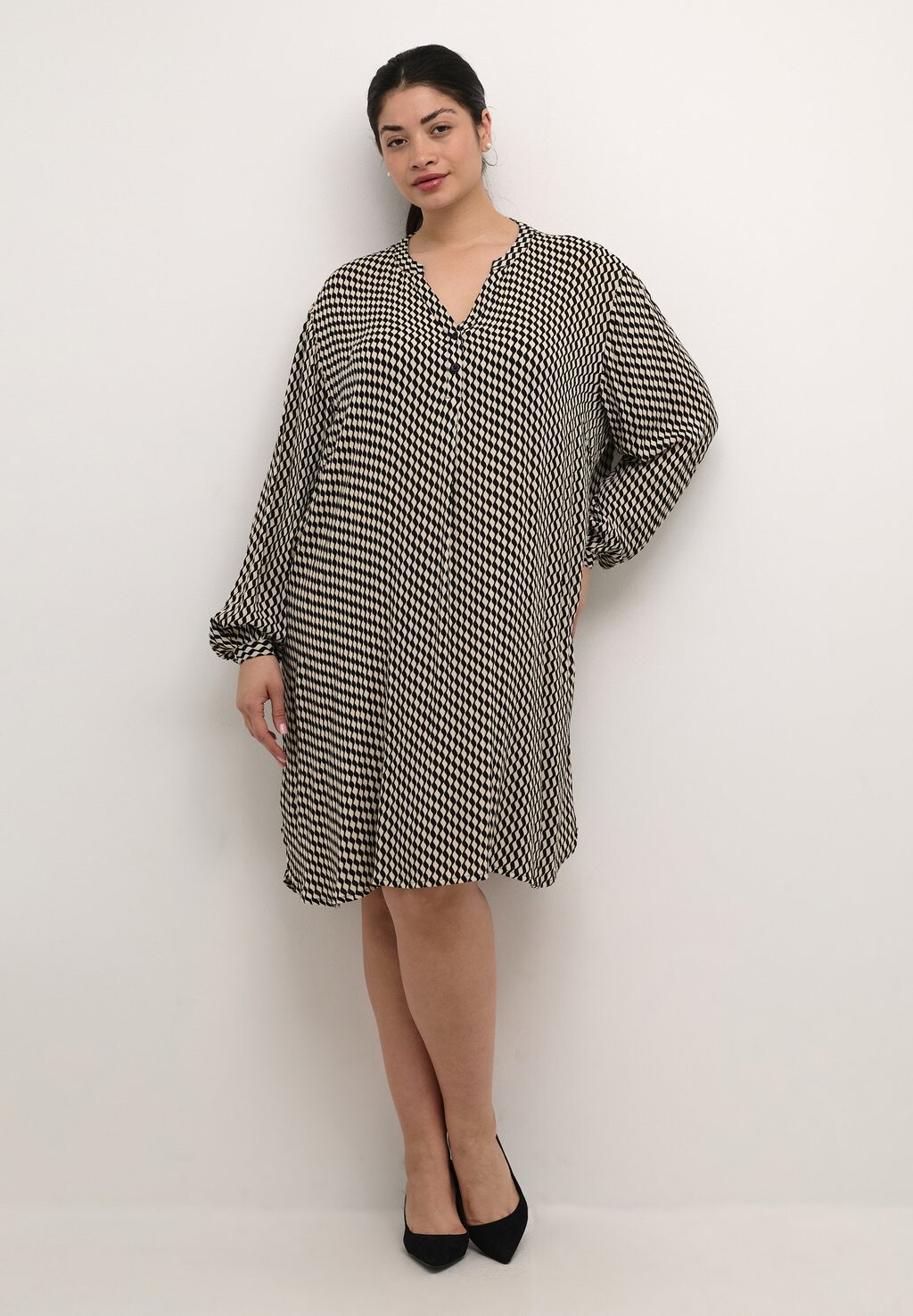 Блуза AMI LS PRINTED Kaffe Curve, черный
Блуза AMI LS PRINTED Kaffe Curve, черный