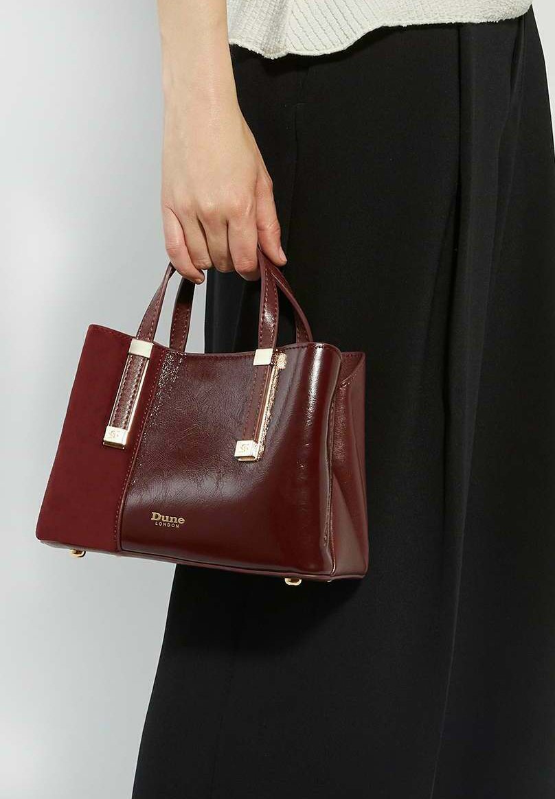 Сумка Dune London DINKYDORRY, Burgundy Plain Synthetic/Bordeaux
Сумка Dune London DINKYDORRY, Burgundy Plain Synthetic/Bordeaux