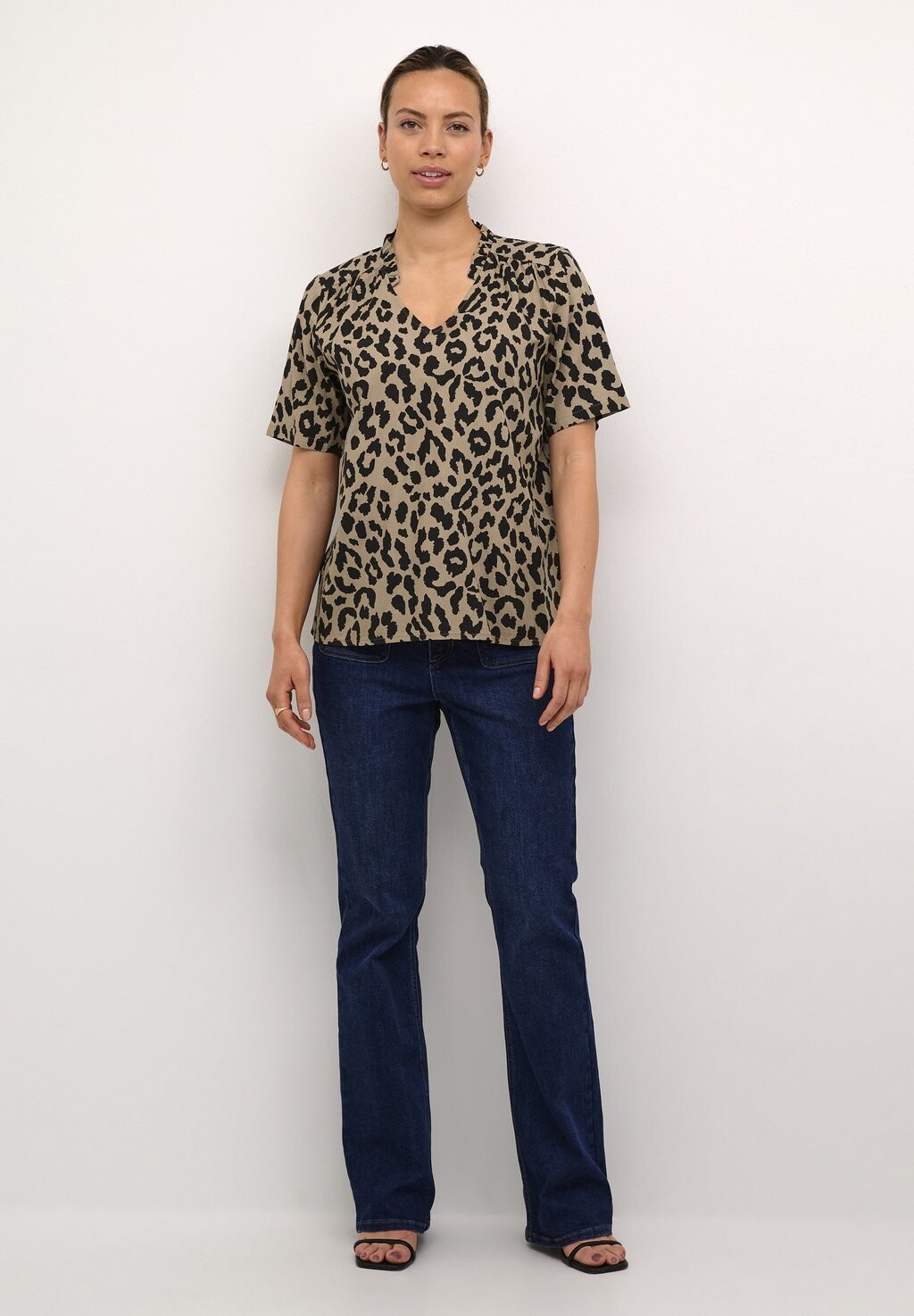 Блуза KATINA PRINTED Kaffe, коричневый
Блуза KATINA PRINTED Kaffe, коричневый