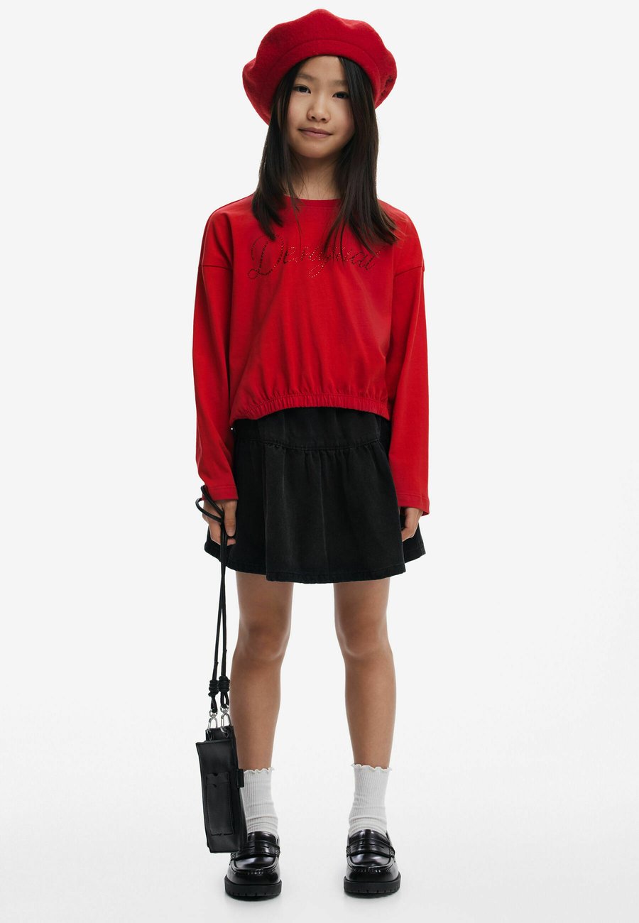 Топ Desigual Long sleeved top, Red
Топ Desigual Long sleeved top, Red
