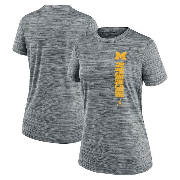 Женская серая футболка michigan wolverines sideline velocity dri-fit Nike, Серый, Женская серая футболка michigan wolverines sideline velocity dri-fit Nike
Женская серая футболка michigan wolverines sideline velocity dri-fit Nike, Серый, Женская серая футболка michigan wolverines sideline velocity dri-fit Nike