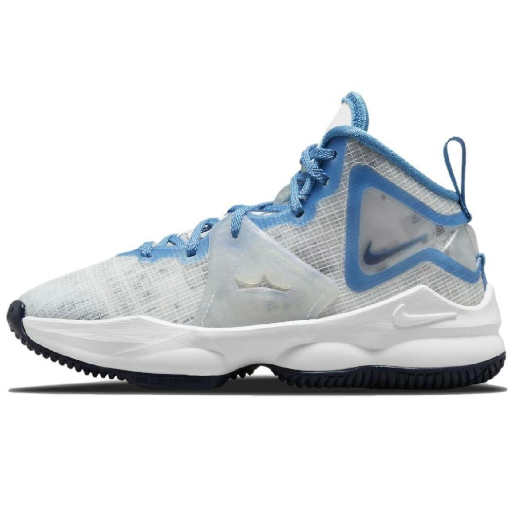 Кроссовки Nike LeBron 19 PS Sweatsuit, белый/голубой
Кроссовки Nike LeBron 19 PS Sweatsuit, белый/голубой