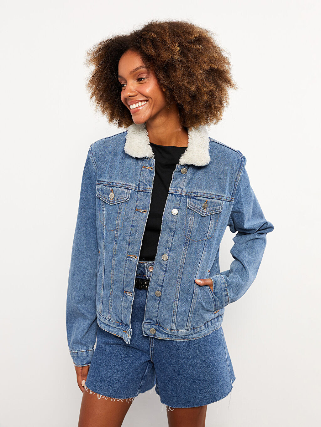 Женская джинсовая куртка с прямым воротником и длинными рукавами LCW Jeans, Синий, Женская джинсовая куртка с прямым воротником и длинными рукавами LCW Jeans
Женская джинсовая куртка с прямым воротником и длинными рукавами LCW Jeans, Синий, Женская джинсовая куртка с прямым воротником и длинными рукавами LCW Jeans