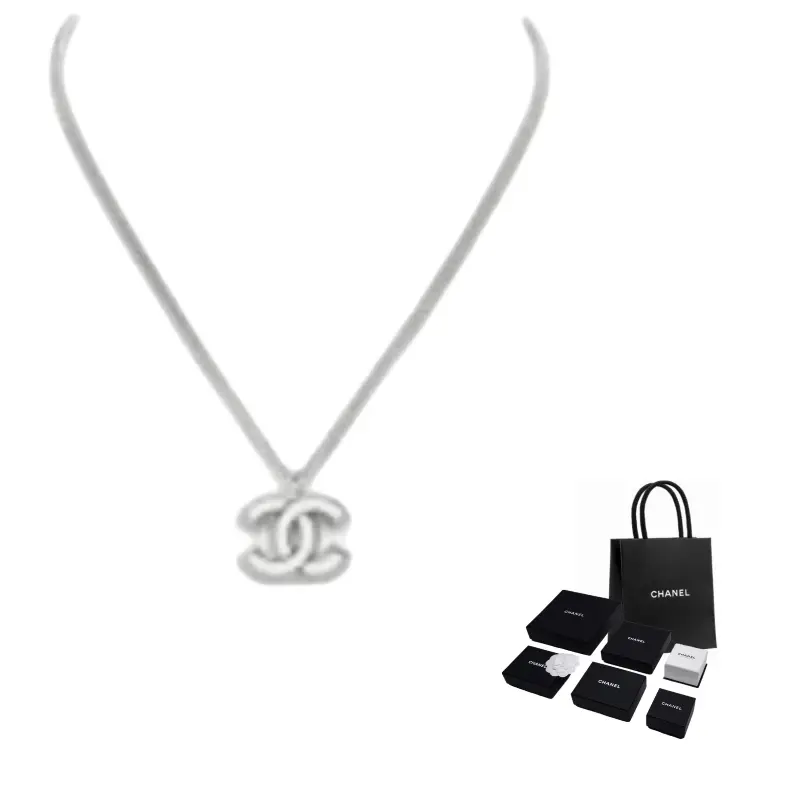 CHANEL Металлические ожерелья Unisex Silver
CHANEL Металлические ожерелья Unisex Silver