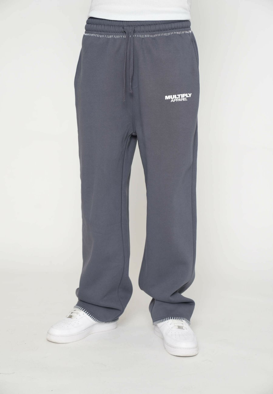 Брюки Multiply Apparel OVERSIZE JOGGER BRODERIE, Odyssey Gray/Blue
Брюки Multiply Apparel OVERSIZE JOGGER BRODERIE, Odyssey Gray/Blue