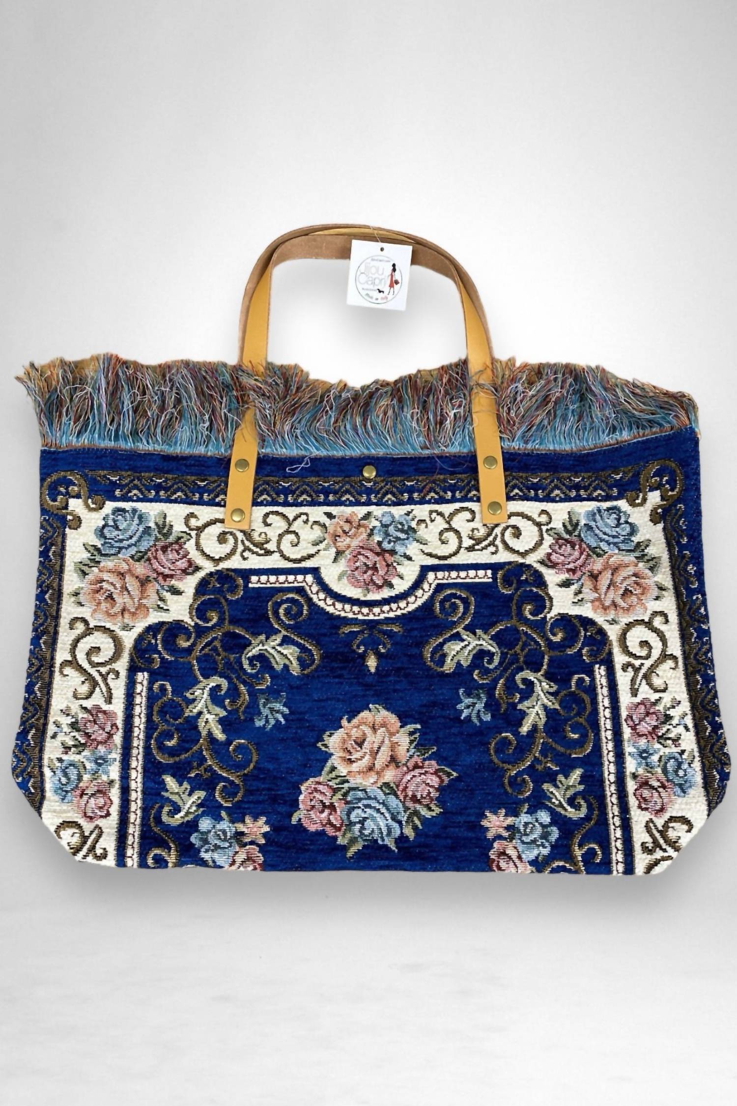Женская сумка из гобеленовой кожи с двумя ручками синего цвета Jijou Capri, синий
Женская сумка из гобеленовой кожи с двумя ручками синего цвета Jijou Capri, синий
