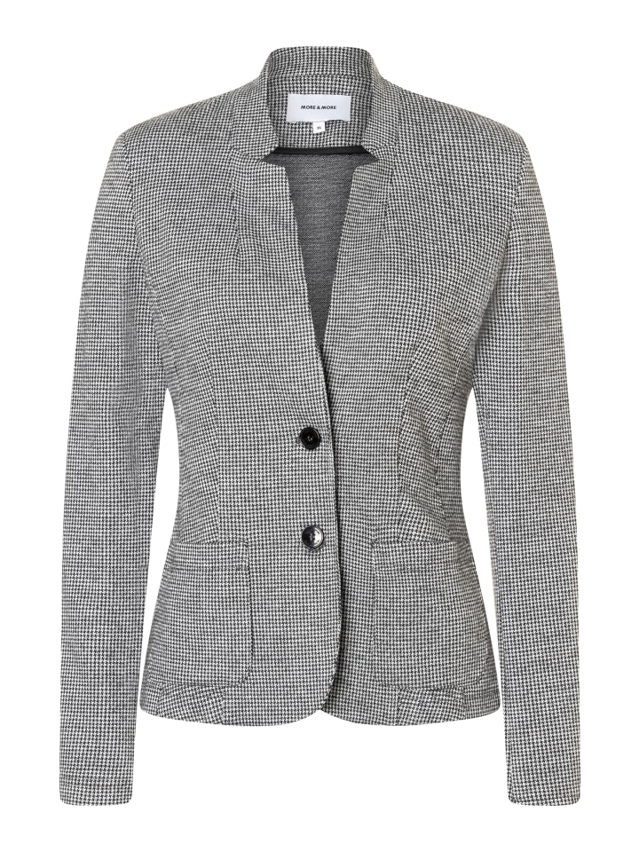 Блейзер More & More
Блейзер More & More