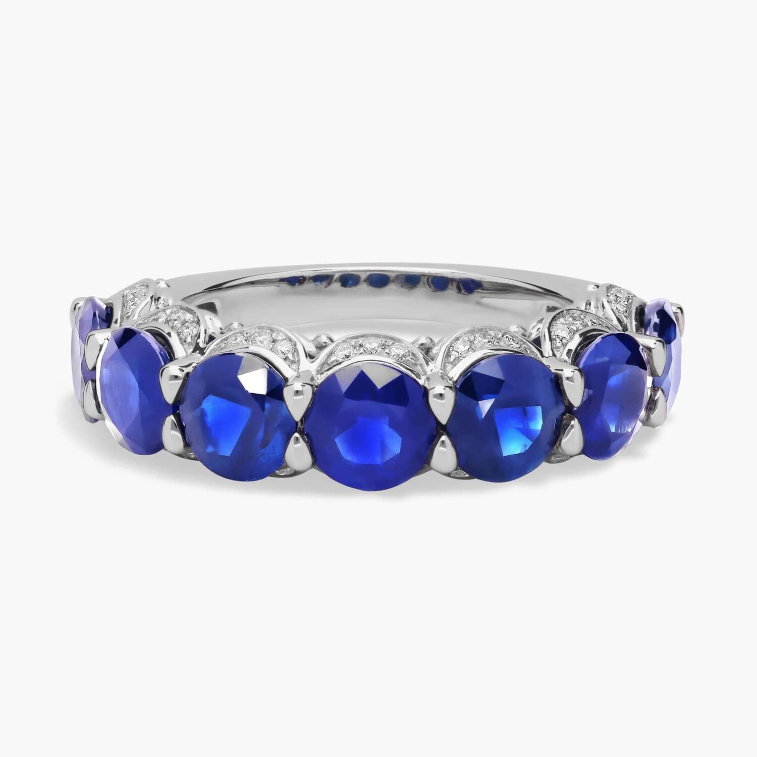 Кольцо Halo с 7 камнями сапфира и скрытым бриллиантом Blue Nile
Кольцо Halo с 7 камнями сапфира и скрытым бриллиантом Blue Nile