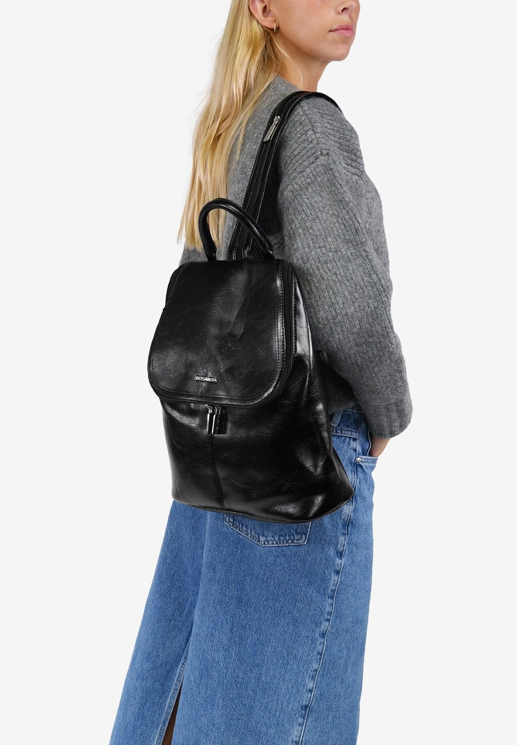 Рюкзак CON SOLAPA Y CREMALLERA Bosanova, черный
Рюкзак CON SOLAPA Y CREMALLERA Bosanova, черный