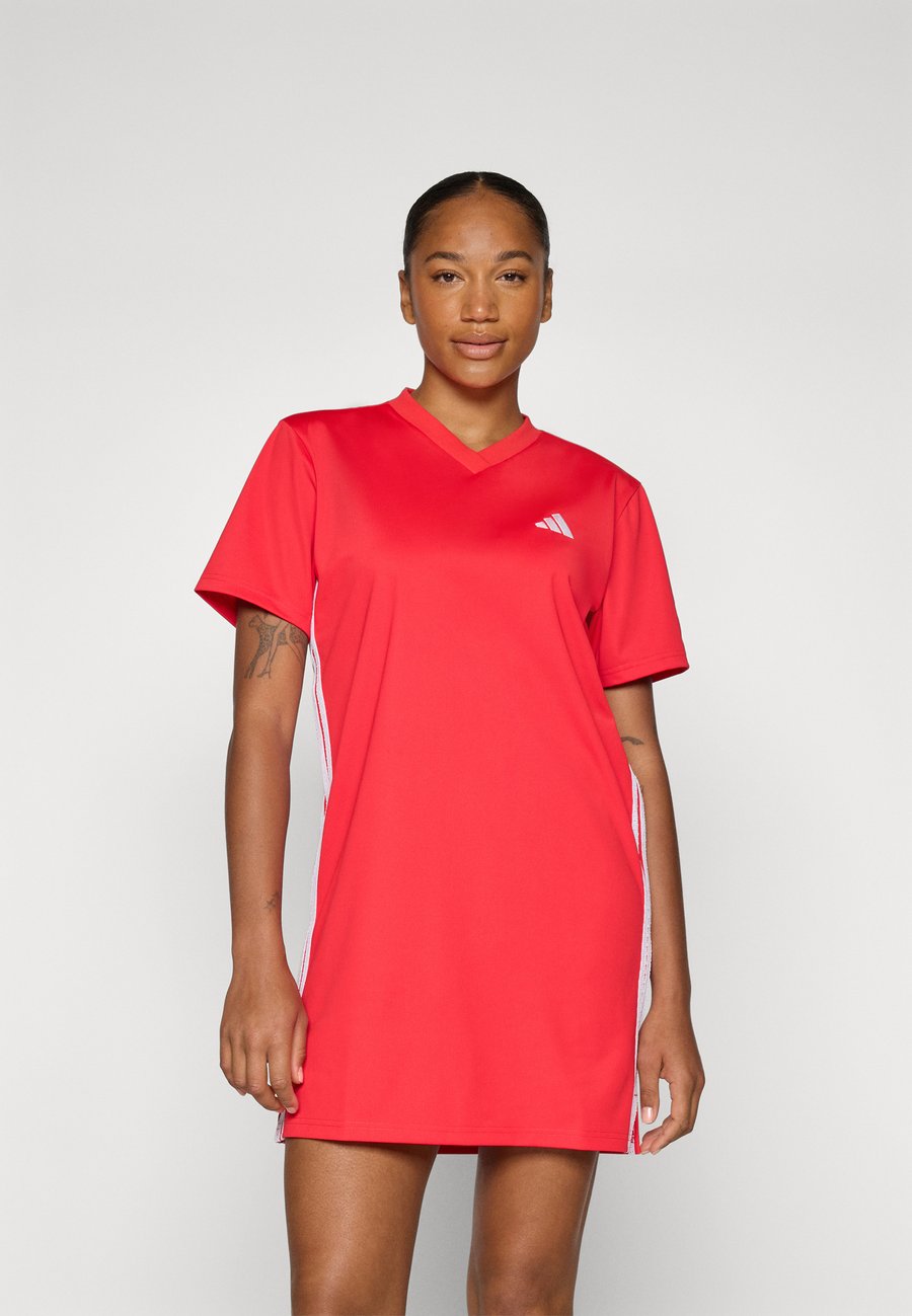 Платье Adidas Sportswear SHIFT, Pure Ruby/Red
Платье Adidas Sportswear SHIFT, Pure Ruby/Red