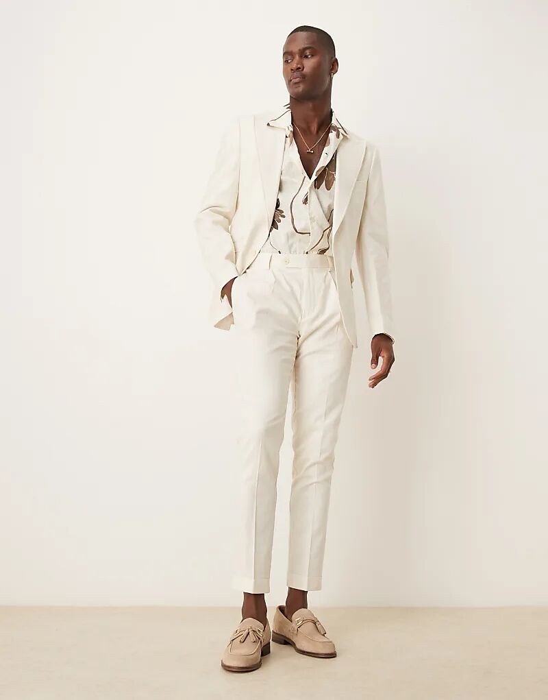 Узкие брюки-чинос из льняной смеси ASOS DESIGN кремового цвета
Узкие брюки-чинос из льняной смеси ASOS DESIGN кремового цвета