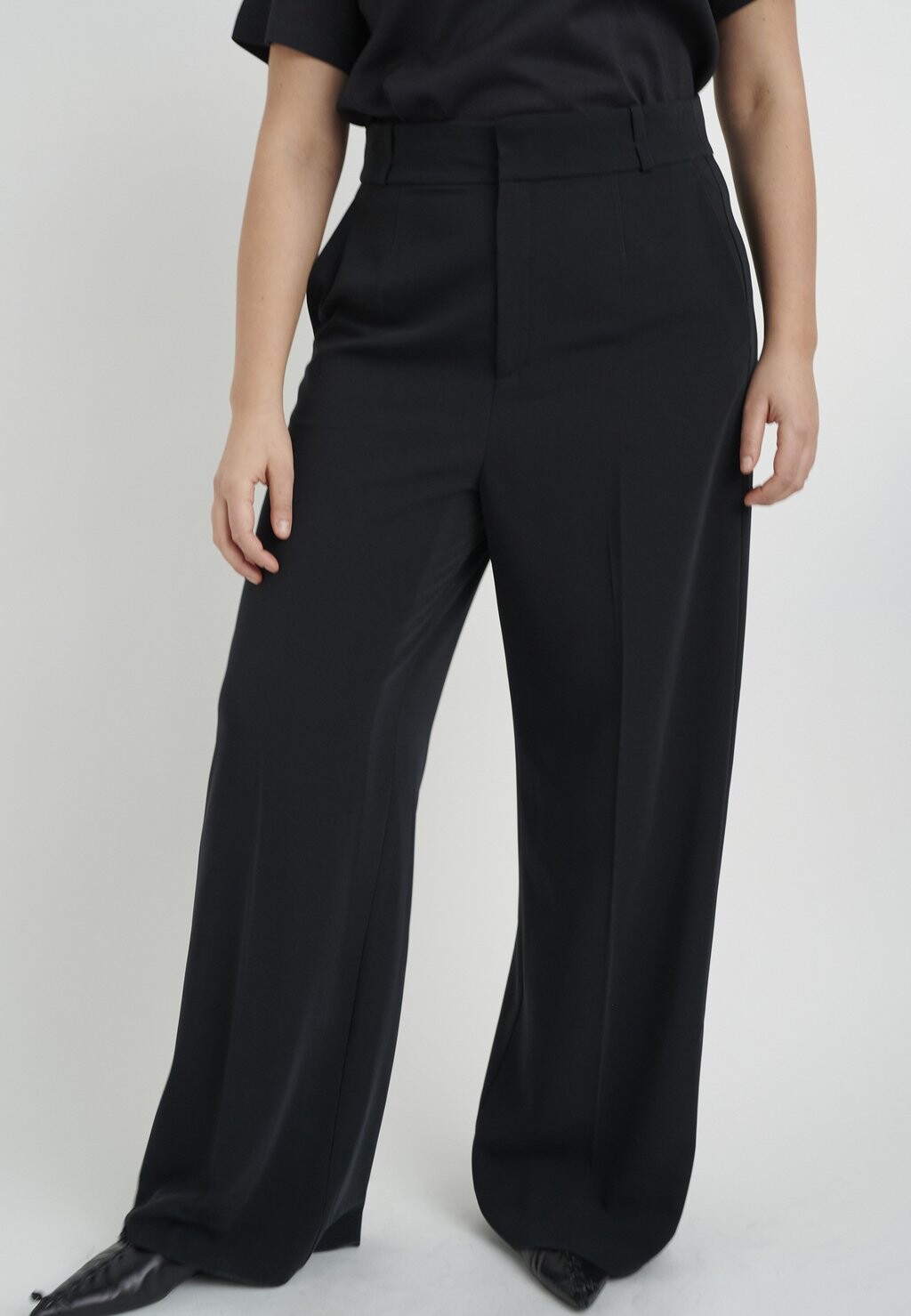 Брюки InWear ADIANIW VOX WIDE, цвет Black, Черный, Брюки InWear ADIANIW VOX WIDE, цвет Black
Брюки InWear ADIANIW VOX WIDE, цвет Black, Черный, Брюки InWear ADIANIW VOX WIDE, цвет Black