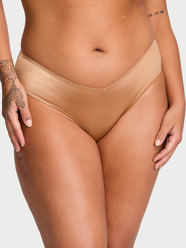 Трусики с высокой посадкой и ремешками на спине Very Sexy, smooth toffee
Трусики с высокой посадкой и ремешками на спине Very Sexy, smooth toffee