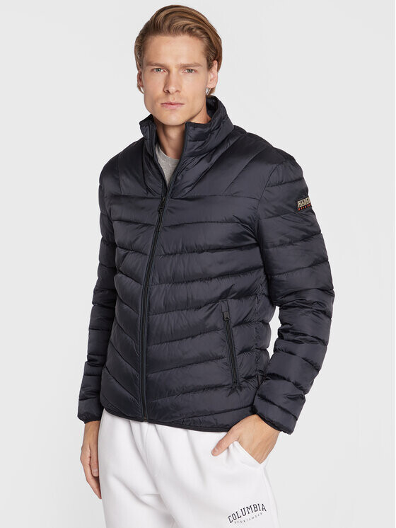 Пуховик стандартного кроя Napapijri, черный
Пуховик стандартного кроя Napapijri, черный