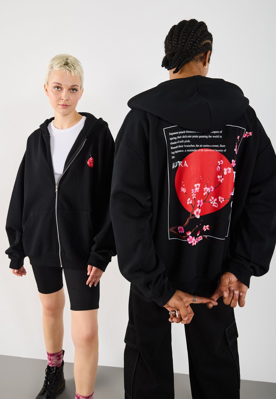 Толстовка YOURTURN UNISEX, True Black/Black
Толстовка YOURTURN UNISEX, True Black/Black
