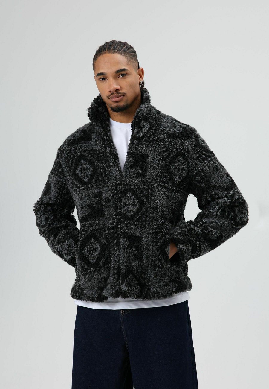 Куртка Lucy & Sam SOFT, Black
Куртка Lucy & Sam SOFT, Black